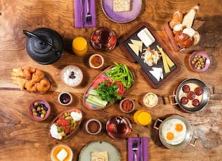 Istanbul Bolgesindeki En Romantik 14 Mekan Zomato